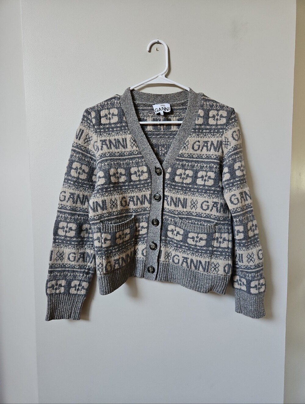 GANNI Wool Blend Cardigan Sweater Womens MediumLogo Knit Button Front Grey